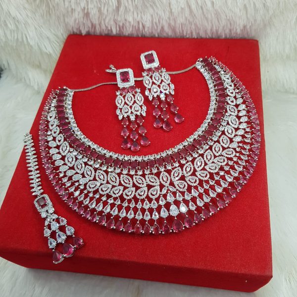 Choker Set