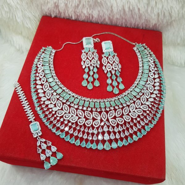 Choker Set