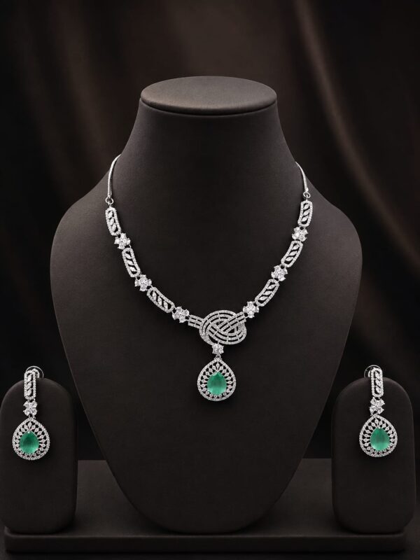 WhatsApp Image 2026-08-11 at 12.40.46 PM Necklace set